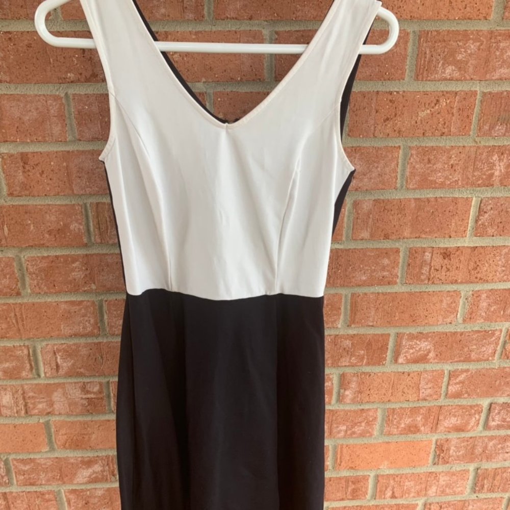 Cynthia Rowley Black and White Dress Size XS